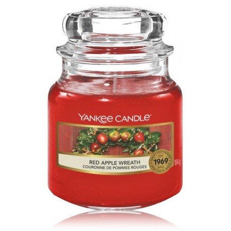 Yankee Candle Red Apple Wreath aromatinė žvakė