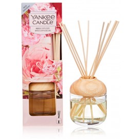 Yankee Candle Fresh Cut Rose namų kvapas