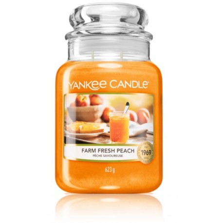 Yankee Candle Farm Fresh Peach aromatinė žvakė