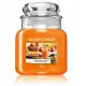 Yankee Candle Farm Fresh Peach aromatinė žvakė