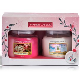 Yankee Candle Snow Globe Wonderland aromatinių žvakių rinkinys (2 vnt. x 411 g.)