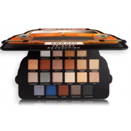 Makeup Revolution X Friends Take a Drive Shadow Palette akių šešėlių paletė