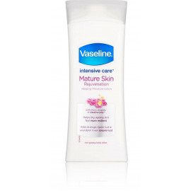 Vaseline Intensive Care Mature Skin kūno losjonas su vazelinu brandžiai odai 400 ml.